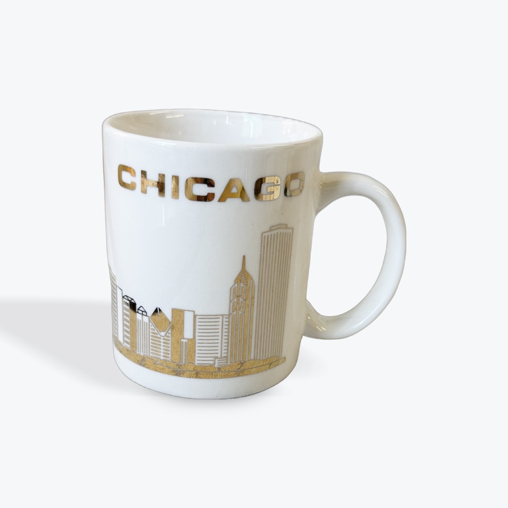 VINTAGE :: Chicago metallic gold mug